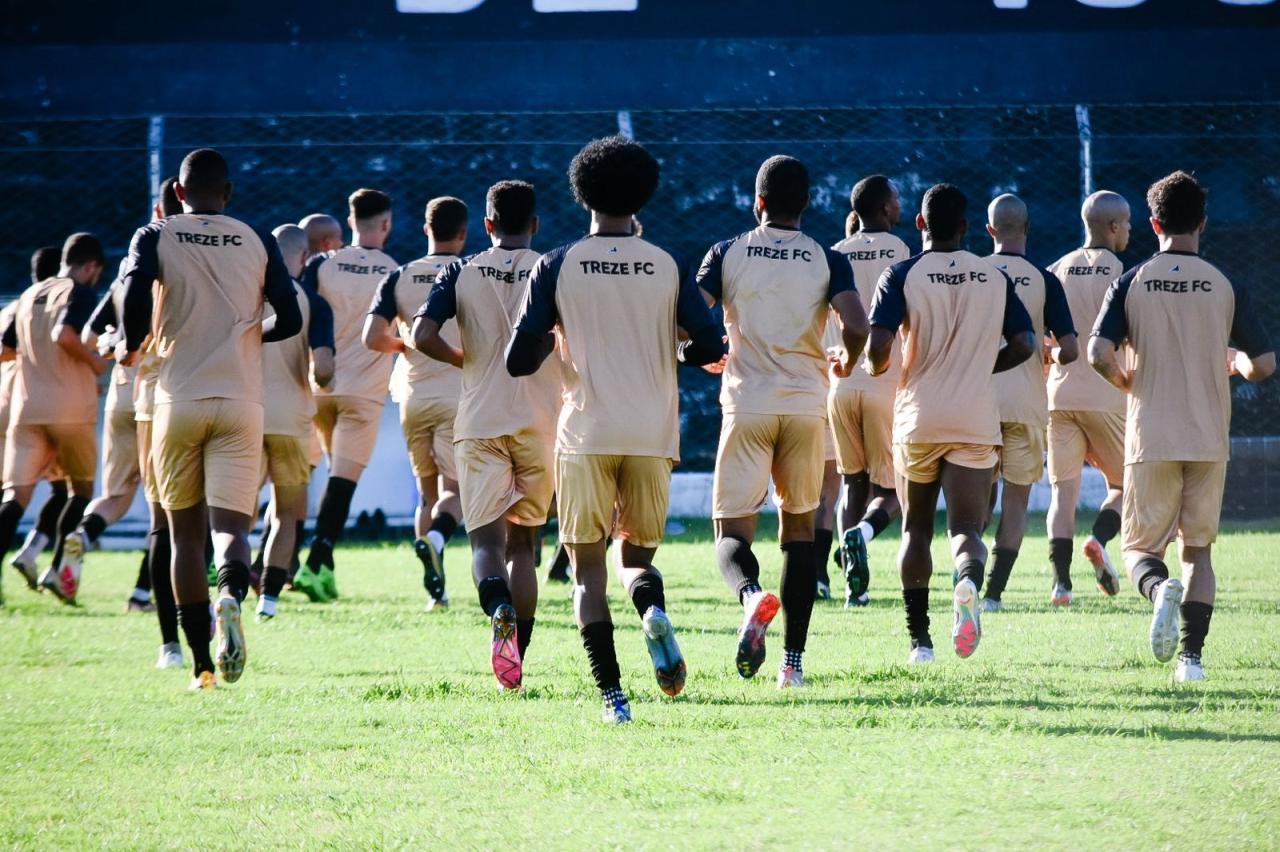 Treze volta aos treinos de olho no próximo jogo pela Copa Nordeste