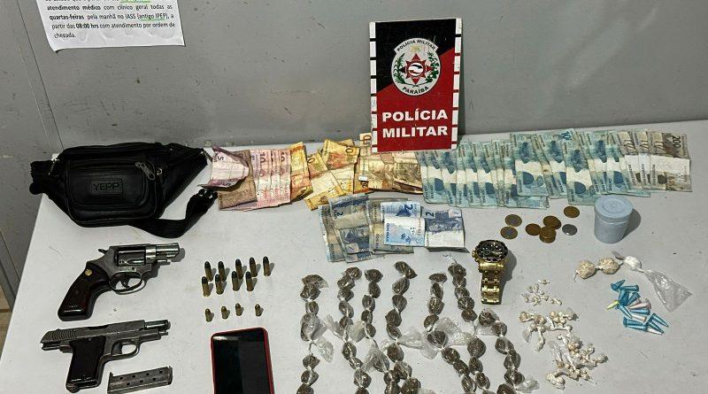 Acusado de homicídio é preso com arma e drogas no litoral norte da Paraíba