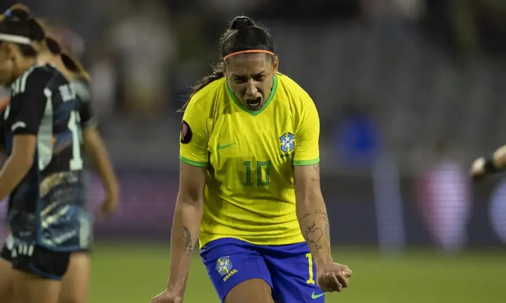 Brasil faz 5 a 1 contra a Argentina e avança às semifinais da Copa Ouro