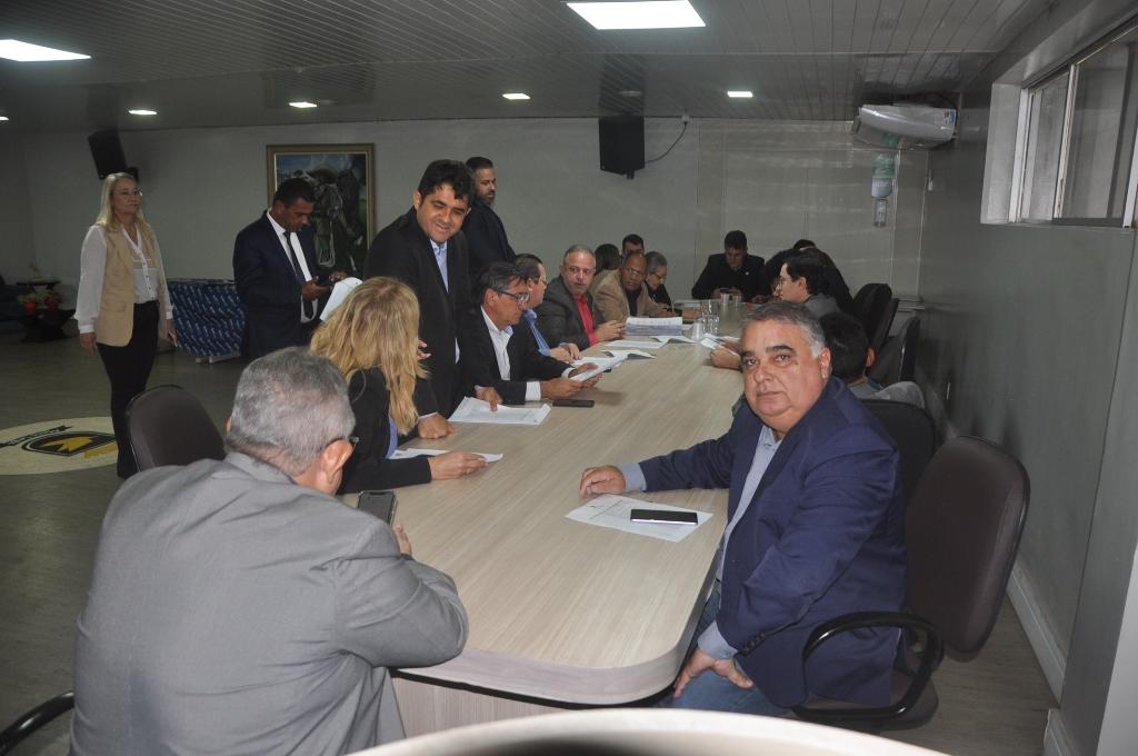 CMCG rejeita vetos e encaminha Projeto de Lei para promulgação do Poder Executivo