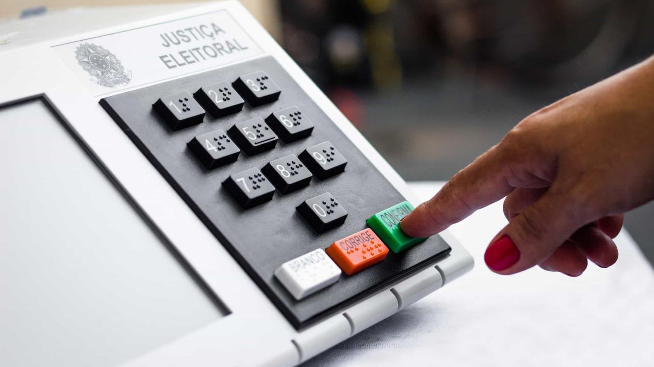Com nova norma, TSE fecha cerco a candidaturas femininas laranjas
