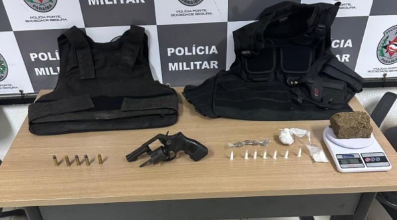 Março começa com três presos, arma, colete e drogas apreendidas em ações de combate ao tráfico na grande João Pessoa