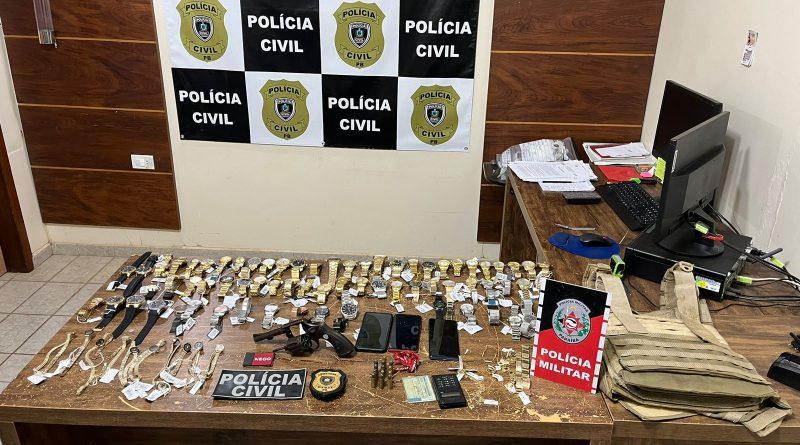 Operação conjunta prende suspeitos de roubo a joalheria, apreende armas e recupera objetos em São Bento