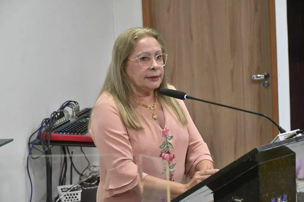Prefeita de Lagoa Seca desiste da reeleição e revela o nome da sucessora