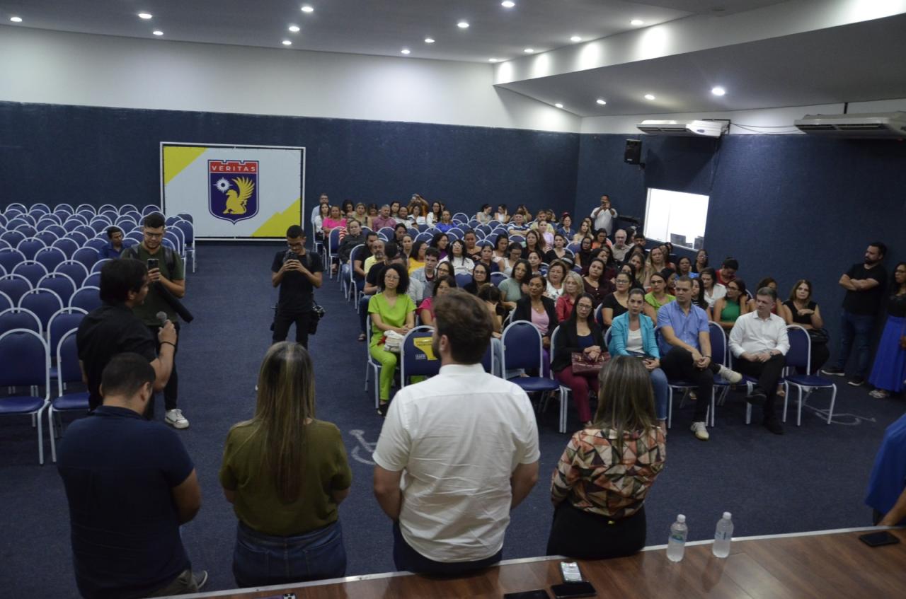 Secretaria de Saúde capacita servidores para atenderem população com comunicação efetiva e humanização