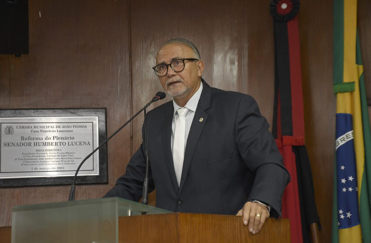 Vereador comemora assinatura de contrato para João Pessoa ser sede dos Jogos da Juventude