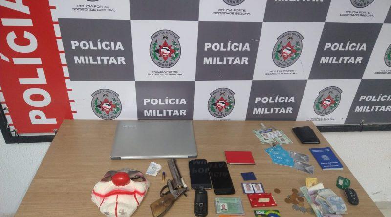 Polícia Militar prende suspeito que estaria planejando assalto perto de universidade da Capital