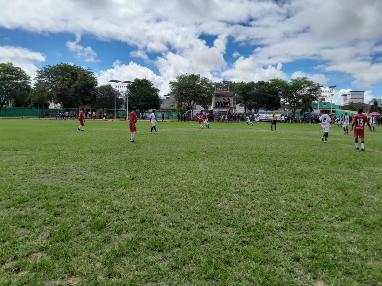São Domingos do Monte Castelo e Francana da Chã decidirão a Copa Campina Grande de Futebol Amador