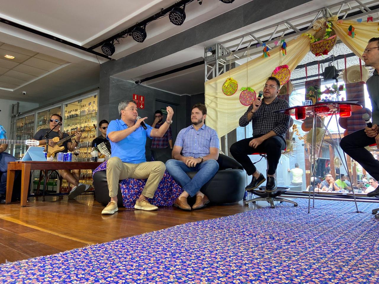 98 FM: No Correio Debate, Efraim Filho defende Romero Rodrigues na majoritária em 2026