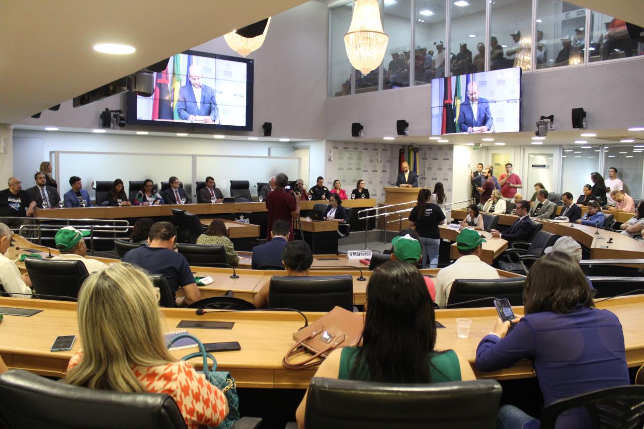 ALPB e CMJP debatem tráfico de pessoas e combate ao trabalho escravo na Paraíba