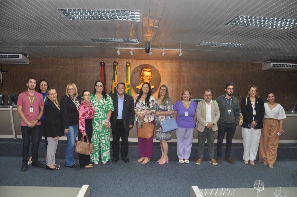 Audiência Pública na CMCG trata os autistas como sujeitos de direitos