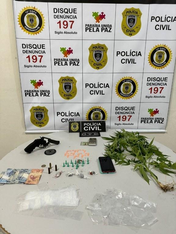 POCINHOS: Polícia Civil prende suspeito de tráfico e apreende arma roubada no estado do Maranhão