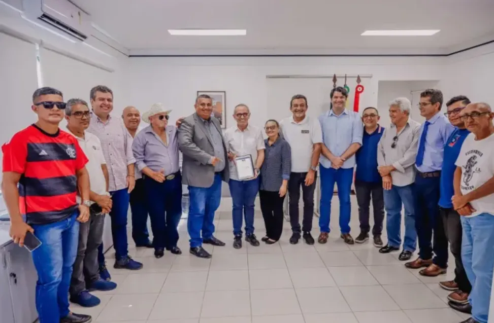 Prefeitura sanciona lei que regulamenta Táxi Especial em João Pessoa