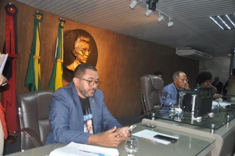 Vereador Alexandre do Sindicato denuncia assédios em escola estadual no Distrito de São José da Mata.