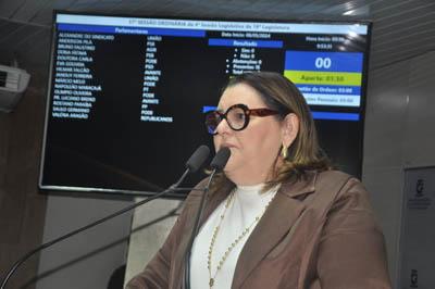 Vereadora alerta sobre casos de suicídio entre minorias no Estado