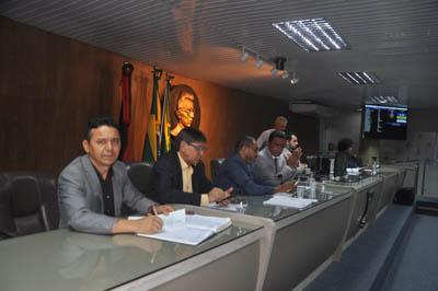 Vereadores debatem em sessão de interesse da comunidade