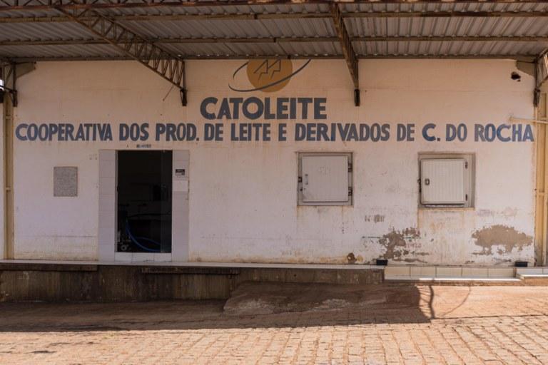 Em Catolé do Rocha: Vice-governador visita cooperativa de produtores de leite e destaca investimentos do Governo na agricultura familiar