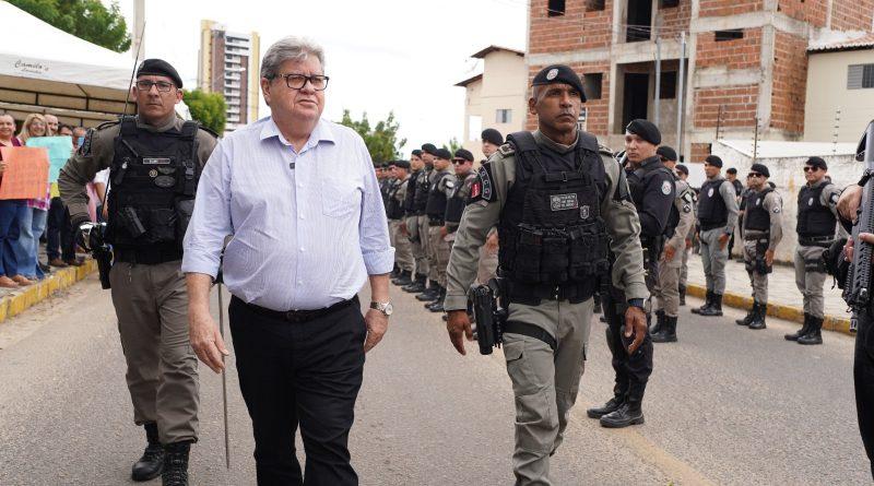 Governador João Azevêdo autoriza aumento no número de convocados do concurso da Polícia Militar e do Corpo de Bombeiros