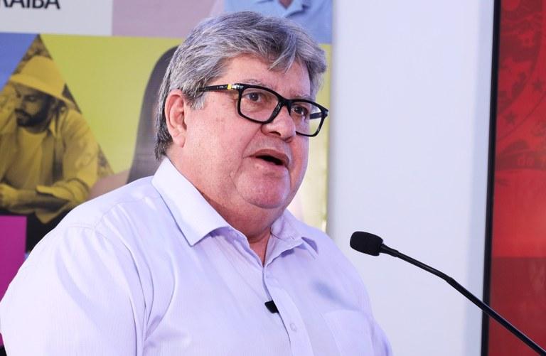 João Azevêdo autoriza aumento no número de convocados do concurso da Polícia Militar e do Corpo de Bombeiros
