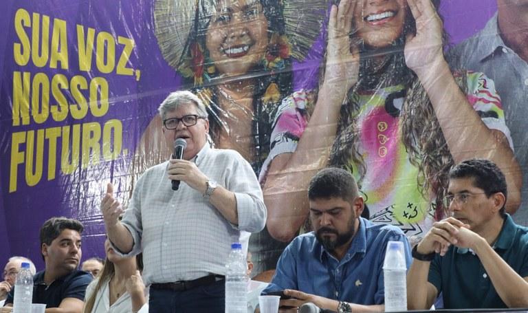 João Azevêdo preside audiência do Orçamento Democrático em Monteiro e entrega obras e serviços no valor de R$ 32 milhões