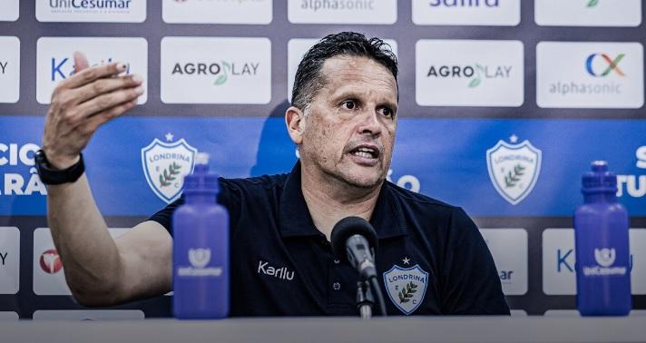 Londrina conta com experiência de técnico para superar Botafogo-PB