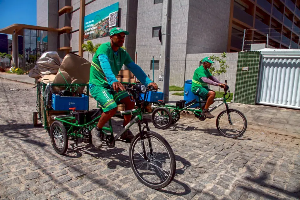 Prefeitura de João Pessoa e MPPB firmam termo de compromisso para remunerar associações de catadores de recicláveis