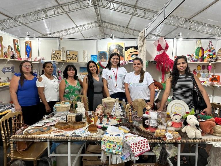 Artesãos das Casas de Economia Solidária comemoram sucesso de vendas no Salão do Artesanato Paraibano, em Campina Grande