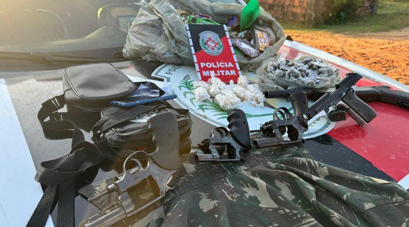 Operação com uso de motos aquáticas da Polícia Militar prende integrantes de facção em Lucena