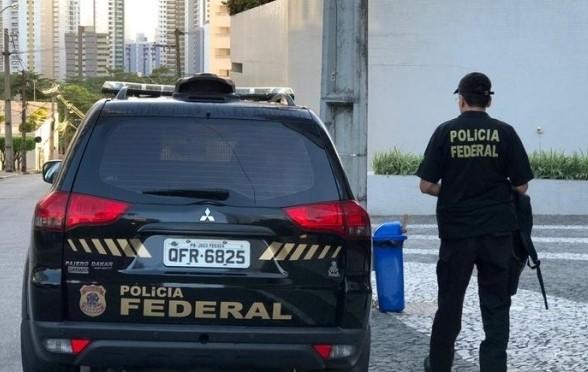 Operação da Polícia Federal combate armazenamento de pornografia infantil e cumpre mandado na Paraíba