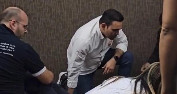 Estudante passa mal durante sabatina em CG e é socorrido por Jhony Bezerra