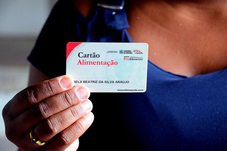 Governo realiza atualização cadastral do Cartão Alimentação nas cidades de Conde e Bayeux