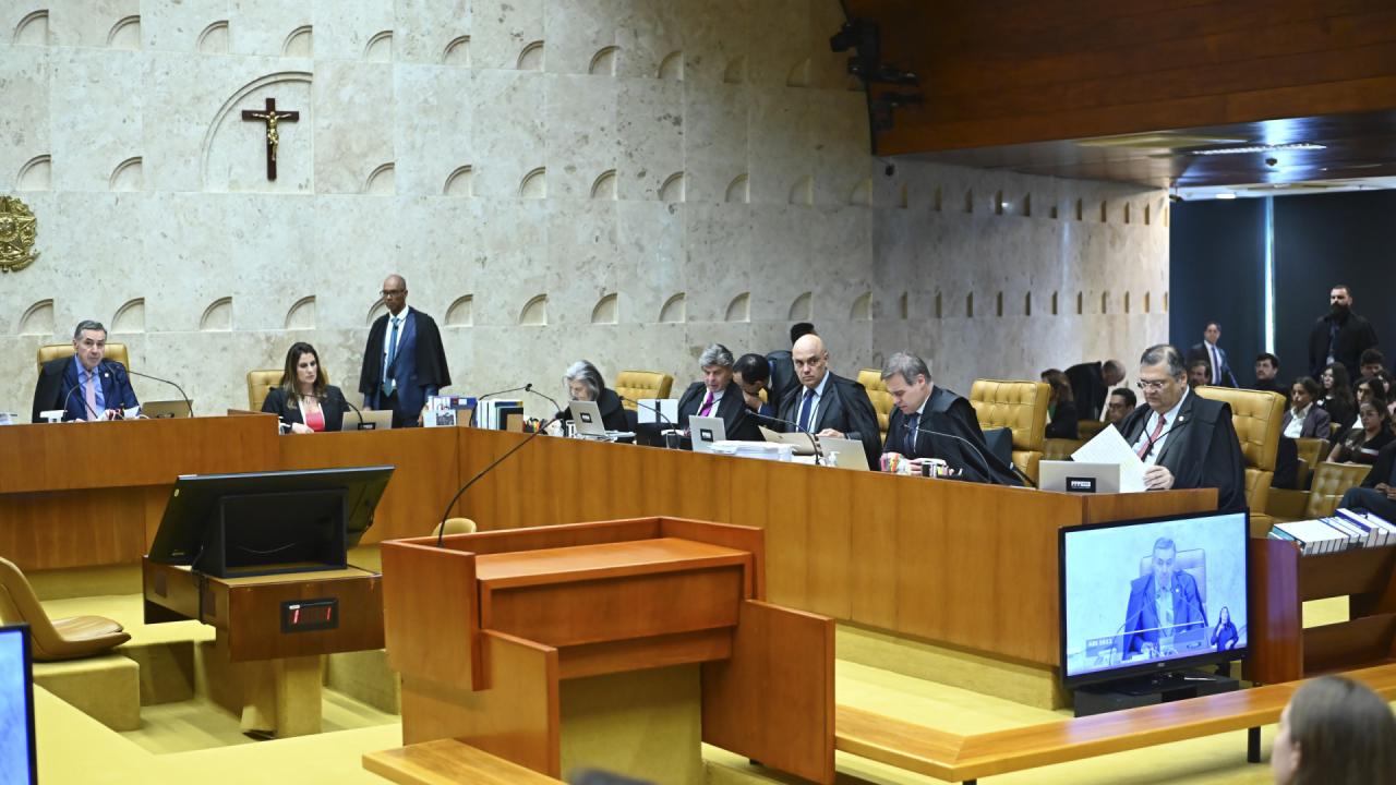 STF volta do recesso com julgamento de PEC de Bolsonaro e emendas de relator