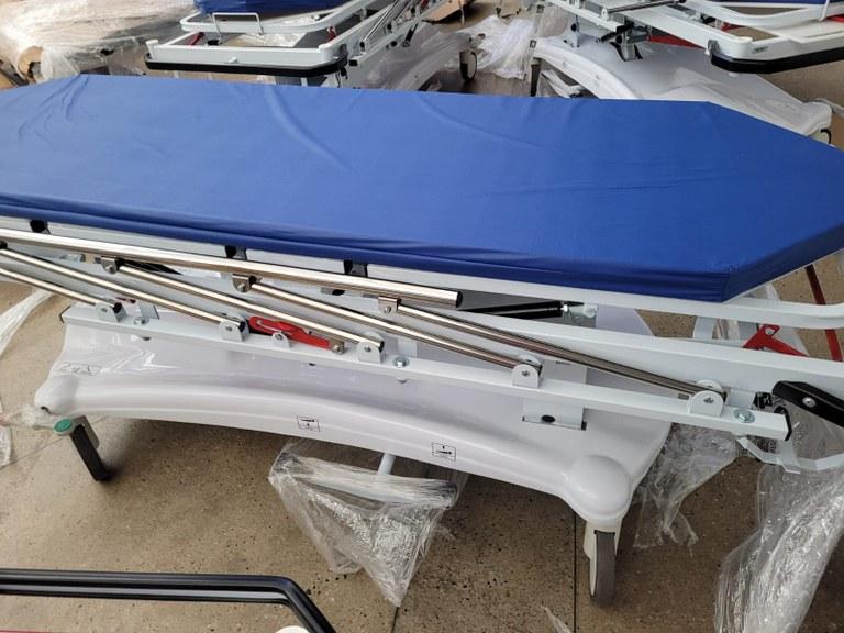 Hospital de Trauma de João Pessoa recebe 12 macas hidráulicas para aperfeiçoar atendimento de emergência