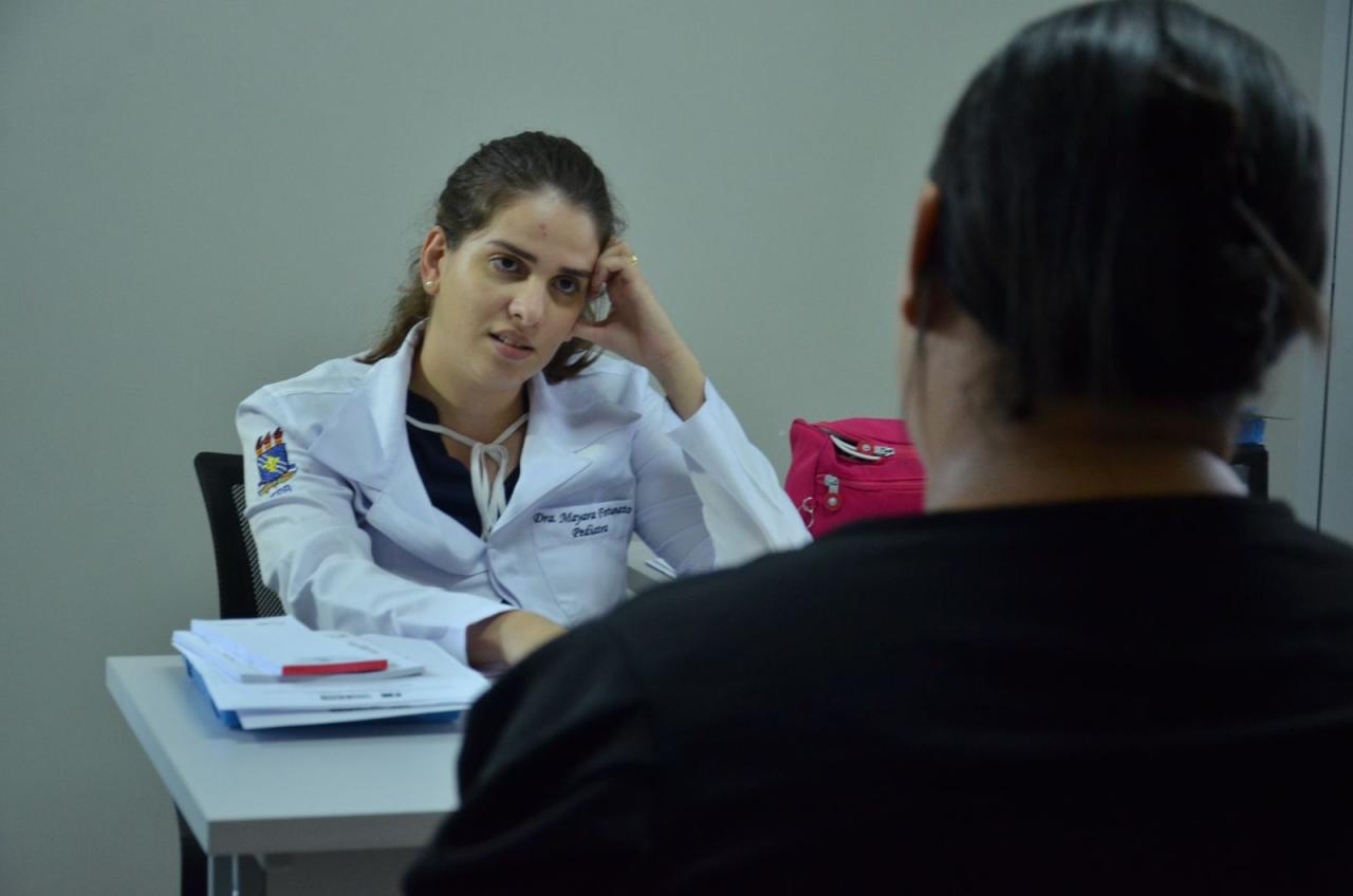 Mais de 200 candidatos fazem prova da Residência Médica de Campina Grande neste domingo
