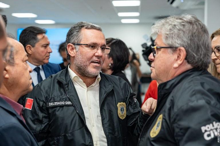 POLÍCIA CIVIL: Governador João Azevêdo lança em João Pessoa Operação que recupera celulares roubados