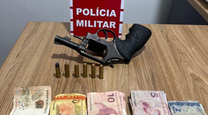 Polícia Militar apreende arma ao abordar suspeito com moto na contramão em Santa Luzia