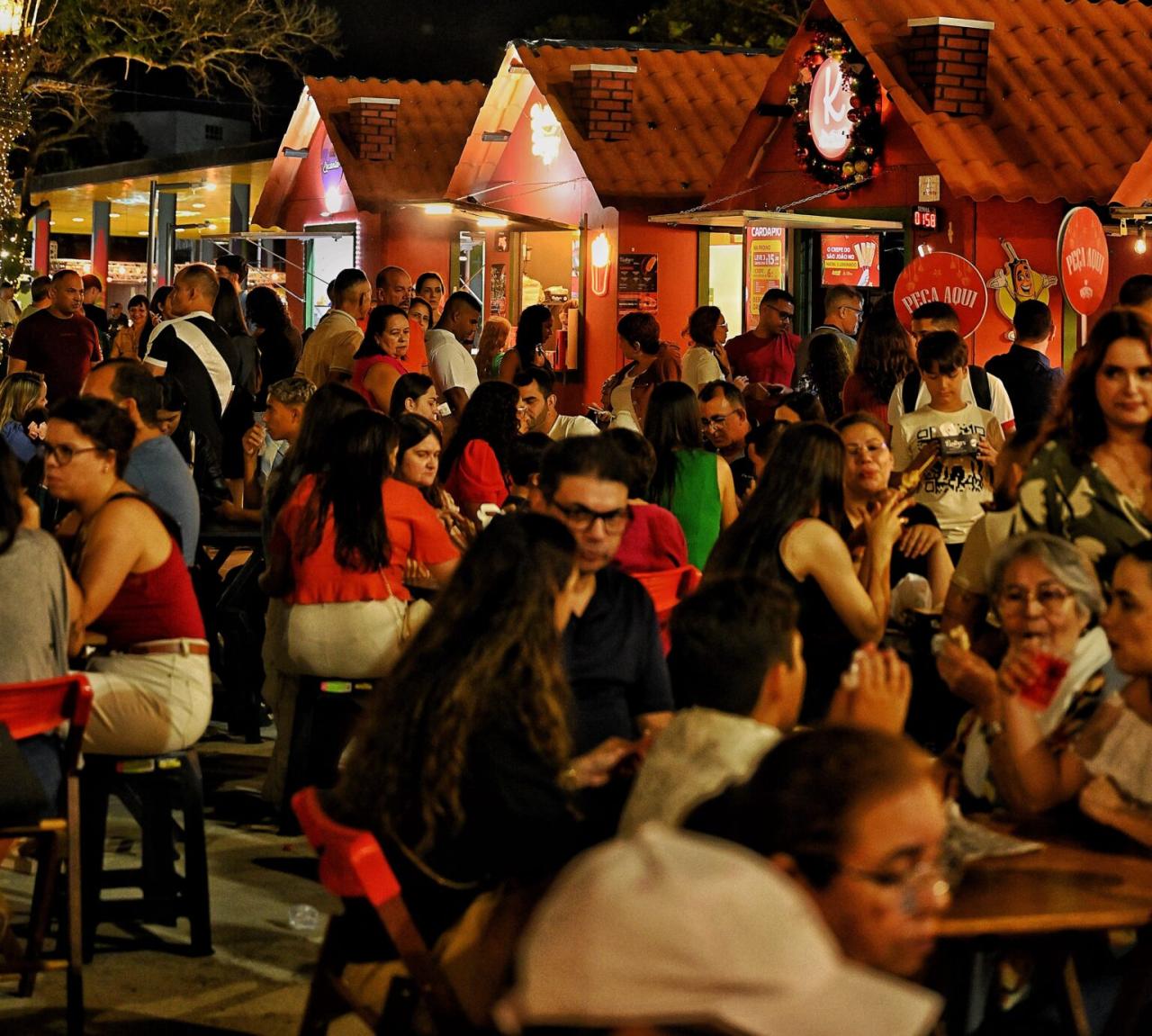 Prefeitura de Campina Grande registra movimentação intensa no polo principal do Natal Iluminado