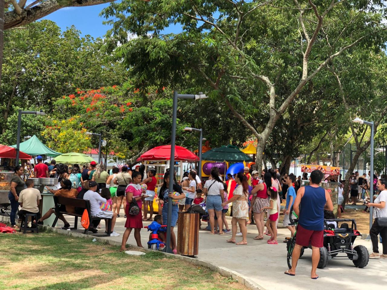 Colônia de Férias realizada pela Prefeitura lotou Parque Evaldo Cruz na manhã deste domingo