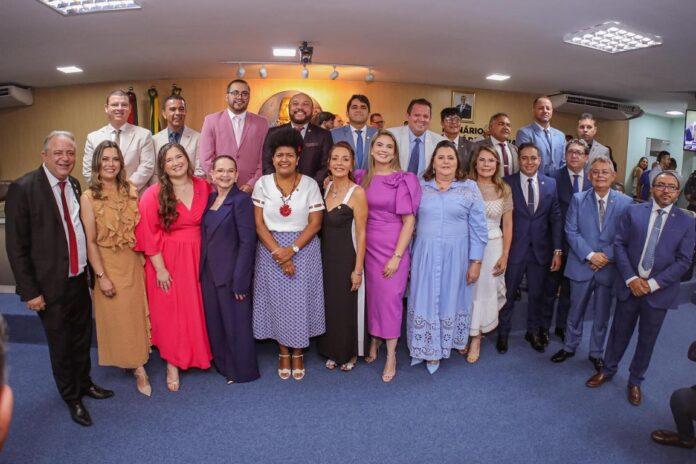 Sessão Solene marca posse dos 23 vereadores eleitos em Campina Grande para a 19ª Legislatura