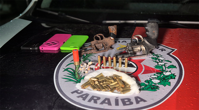 Operação Força Total: Polícia Militar prende dois suspeitos por tráfico de drogas em Cabedelo