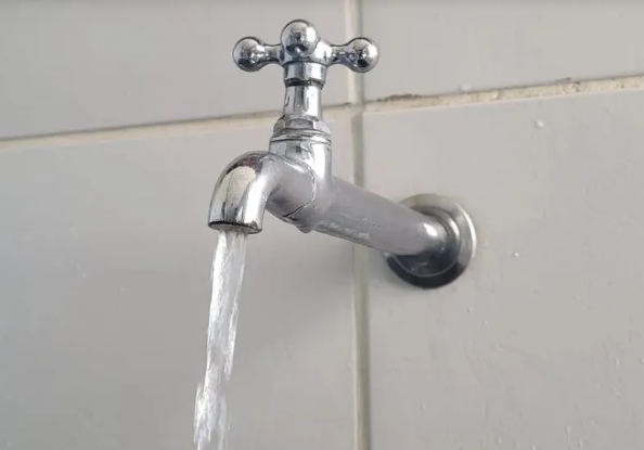 Falta água em localidades de Campina Grande e mais duas cidades nesta terça; veja lista