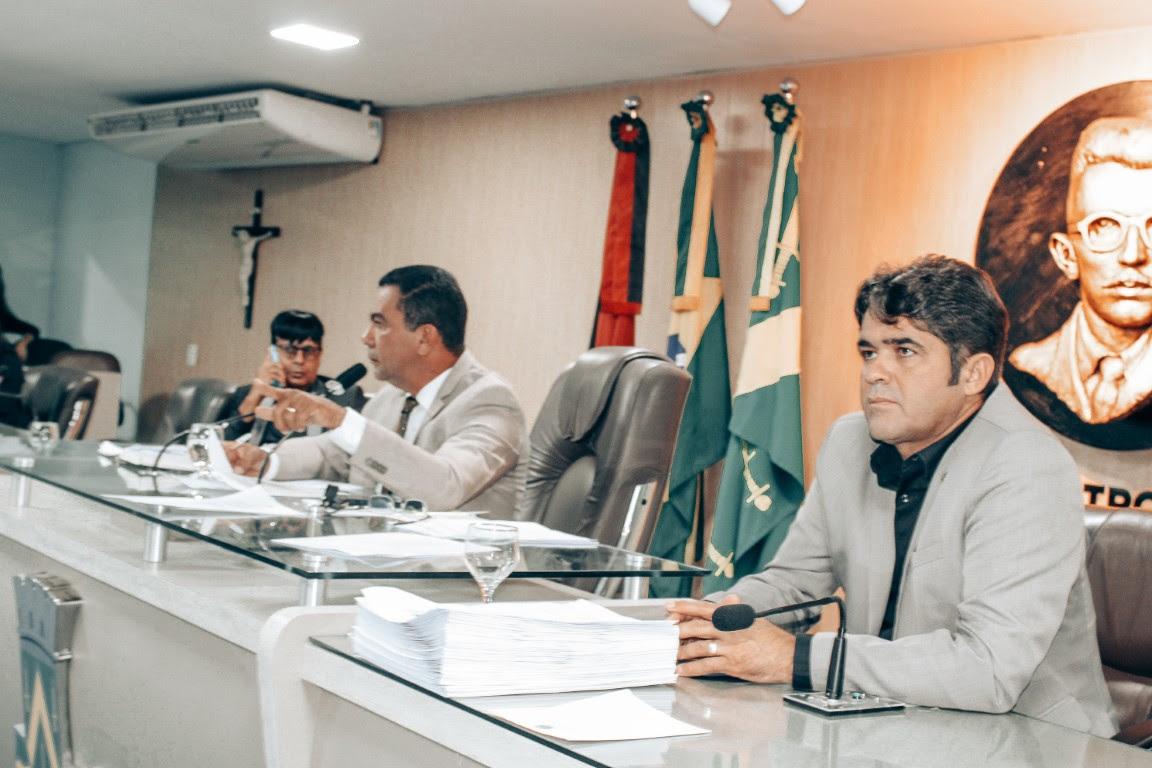 Legislativo municipal aprova 71 projetos que fortalecem políticas públicas em Campina Grande