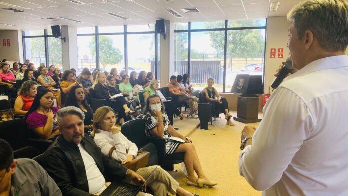 Prefeitura de Campina Grande realiza formação para equipes da Semas voltadas a casos de vulnerabilidade social