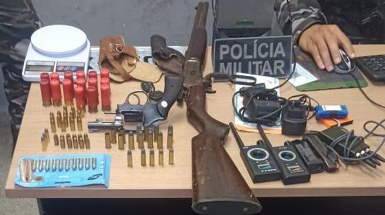 Polícia Militar localiza casa que estava servindo como base para criminosos em Campina Grande