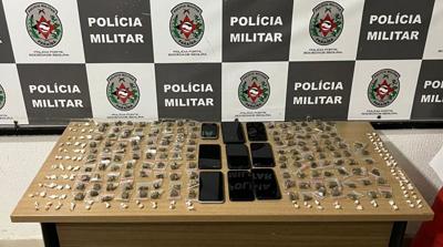 Polícia Militar recupera mais nove celulares roubados e apreende drogas na Capital