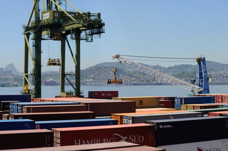 CNI estima que investimento em infraestrutura vai crescer 4,2% em 2025