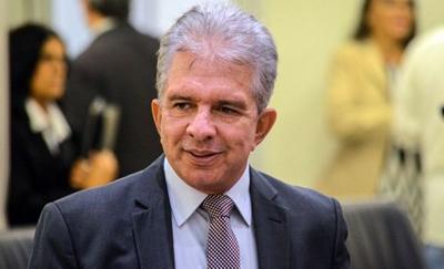 Nabor Wanderley admite possível renúncia à Prefeitura de Patos para disputar o Senado