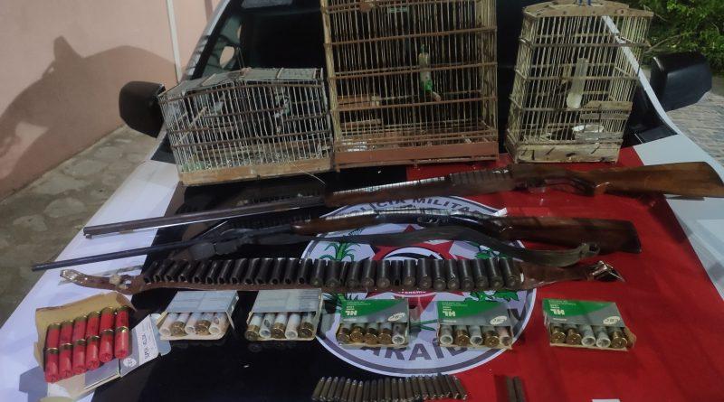 Polícia Militar prende acusado de crime ambiental e apreende armas e munição na cidade de Riachão