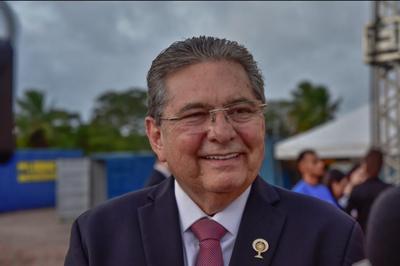 Adriano Galdino afasta rumores sobre saída do Republicanos e ida ao PT: ‘’Não tenho interesse’’