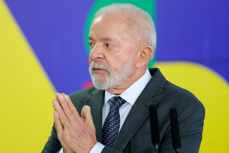 Lula veta redução de pena para crime de lavagem de dinheiro